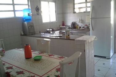 Ch&aacute;cara &agrave; venda - 150m&sup2; - Jardim Maracan&atilde;