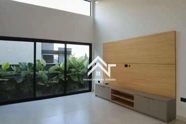 Casa &agrave; venda - 180m&sup2; - Condom&iacute;nio Portal Lamis