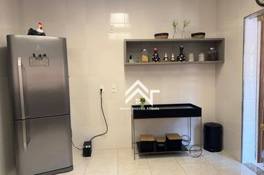 Casa &agrave; venda - 262m&sup2; - Portal dos Nobres