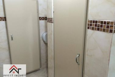 Sal&atilde;o Comercial &agrave; venda - 390m&sup2; - Centro