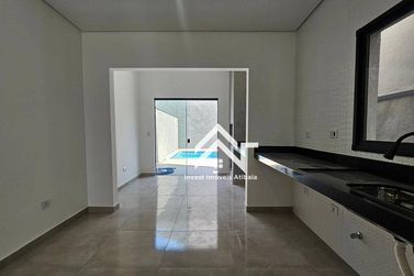Casa &agrave; venda - 130m&sup2; - Jardim do Lago