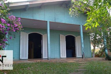 Casa &agrave; venda - 360m&sup2; - Jardim do Lago