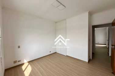 Apartamento &agrave; venda - 227m&sup2; - Centro