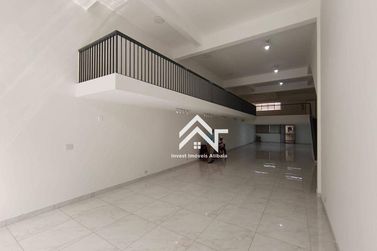 Sal&atilde;o Comercial para alugar - 224m&sup2; - Centro