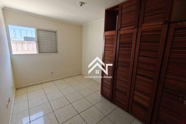 Casa &agrave; venda - 79m&sup2; - Nova Cerejeira