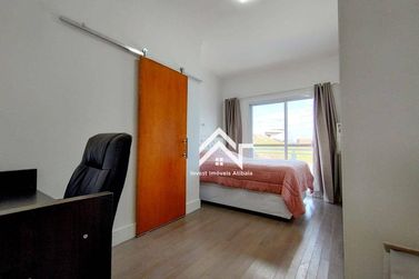 Casa &agrave; venda - 200m&sup2; - Condom&iacute;nio Alto da Floresta