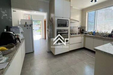 Casa para alugar - 275m&sup2; - Cidade Sat&eacute;lite