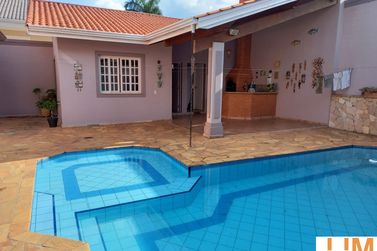 Casa &agrave; venda - 343m&sup2; - Jardim Itaperi
