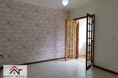 Casa para alugar - 184m&sup2; - Jardim Jaragu&aacute;