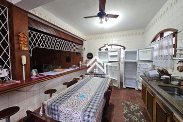 Ch&aacute;cara &agrave; venda - 800m&sup2; - Jardim Maracan&atilde;