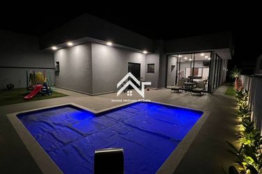 Casa &agrave; venda - 300m&sup2; - Condominio Figueira Garden