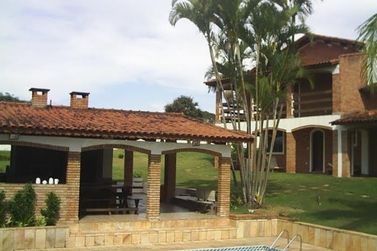 Ch&aacute;cara &agrave; venda - 3000m&sup2; - JARDIM EST&Acirc;NCIA BRASIL