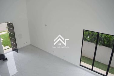 Casa &agrave; venda - 252m&sup2; - Condom&iacute;nio Shambala II