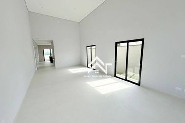 Casa &agrave; venda - 212m&sup2; - Nova Gard&ecirc;nia