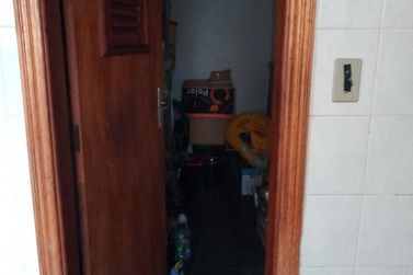 Casa &agrave; venda - 400m&sup2; - Jardim Siriema