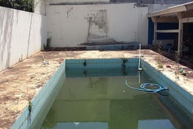 Casa &agrave; venda - 279m&sup2; - Jardim dos Pinheiros