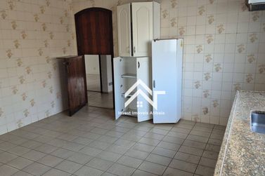 Sala Comercial para alugar - 260m&sup2; - Centro