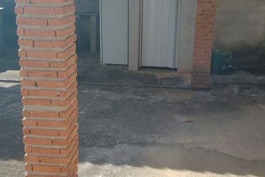 Casa &agrave; venda - PARUE FERNAO DIAS