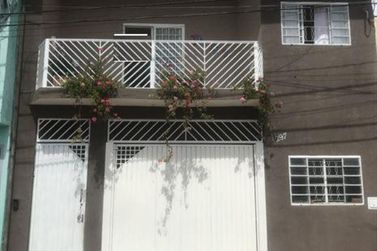 Casa &agrave; venda - 300m&sup2; - JARDIM DO ALVIN&Oacute;POLIS