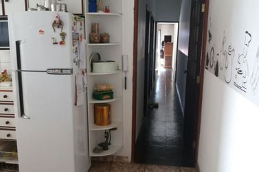 Casa &agrave; venda - 181m&sup2; - Atibaia Jardim