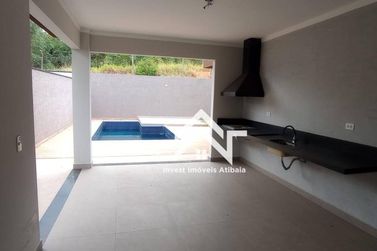 Casa &agrave; venda - 228m&sup2; - Ch&aacute;caras Maring&aacute;