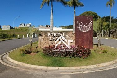 Terreno &agrave; venda - 300m&sup2; - Laranja Azeda