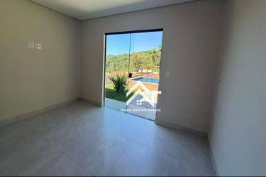 Casa &agrave; venda - 110m&sup2; - Est Santa Maria do Port&atilde;o