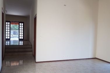 Casa &agrave; venda - 300m&sup2; - CIDADE SAT&Eacute;LITE