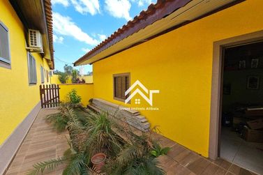 Ch&aacute;cara &agrave; venda - 2000m&sup2; - Vit&oacute;ria R&eacute;gia
