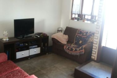 Casa &agrave; venda - 181m&sup2; - Atibaia Jardim