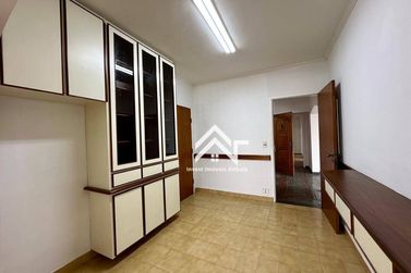 Apartamento &agrave; venda - 227m&sup2; - Centro