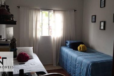Casa &agrave; venda - 260m&sup2; - Vila Petr&oacute;polis