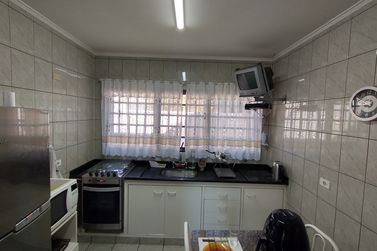 Casa &agrave; venda - 242m&sup2; - Jardim Tapajos