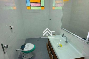 Casa para alugar - 252m&sup2; - Alvin&oacute;polis