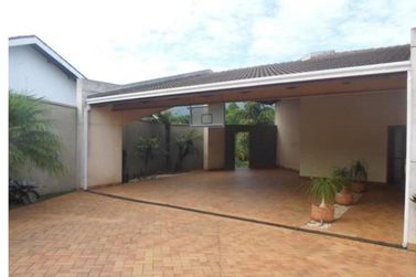 Casa &agrave; venda - 606m&sup2; - NOVA GARD&Ecirc;NIA