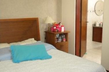 Casa &agrave; venda - 120m&sup2; - ALVIN&Oacute;POLIS