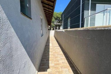 Casa &agrave; venda - 121m&sup2; - Atibaia Park I