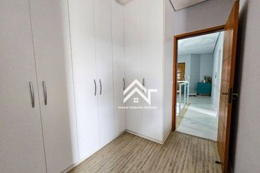 Casa &agrave; venda - 130m&sup2; - Jardim do Lago