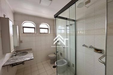 Apartamento &agrave; venda - 227m&sup2; - Centro