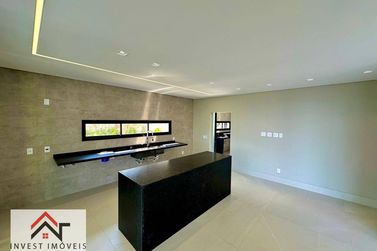 Casa &agrave; venda - 623m&sup2; - Condominio Porto Atibaia