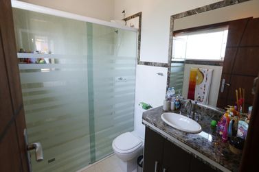 Casa &agrave; venda - 660m&sup2; - Condominio Parque das Gar&ccedil;as