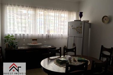 Casa &agrave; venda - 270m&sup2; - Centro