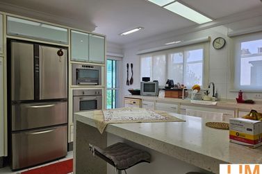 Casa &agrave; venda - 351m&sup2; - Vila Giglio