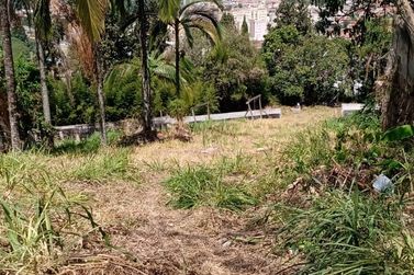 Terreno &agrave; venda - 3800m&sup2; - CENTRO