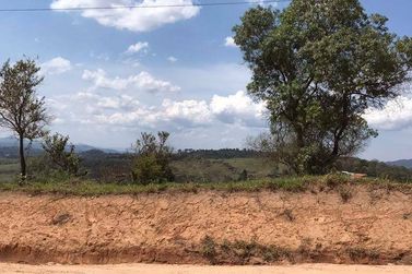 Terreno &agrave; venda - 1018m&sup2; - Vit&oacute;ria R&eacute;gia