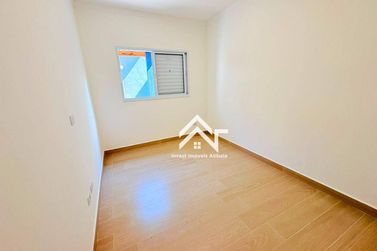 Casa &agrave; venda - 116m&sup2; - Residencial Jardins da Catalunha