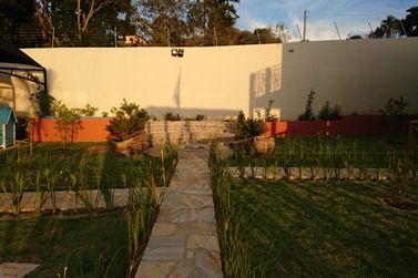Ch&aacute;cara &agrave; venda - 600m&sup2; - VALE DOS PINHEIROS