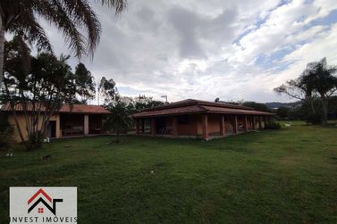 Ch&aacute;cara &agrave; venda - 5000m&sup2; - Guaxinduva