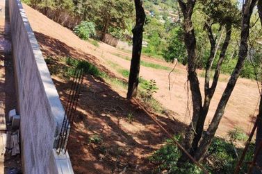 Terreno &agrave; venda - 1204m&sup2; - Jardim Est&acirc;ncia Brasil