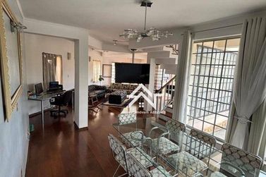 Casa &agrave; venda - 243m&sup2; - Vila Junqueira